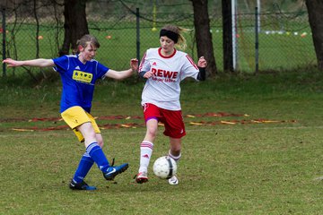 Bild 136 - B-Juniorinnen Tus Tensfeld - TSV Gnutz o.W. : Ergebnis: 1:3